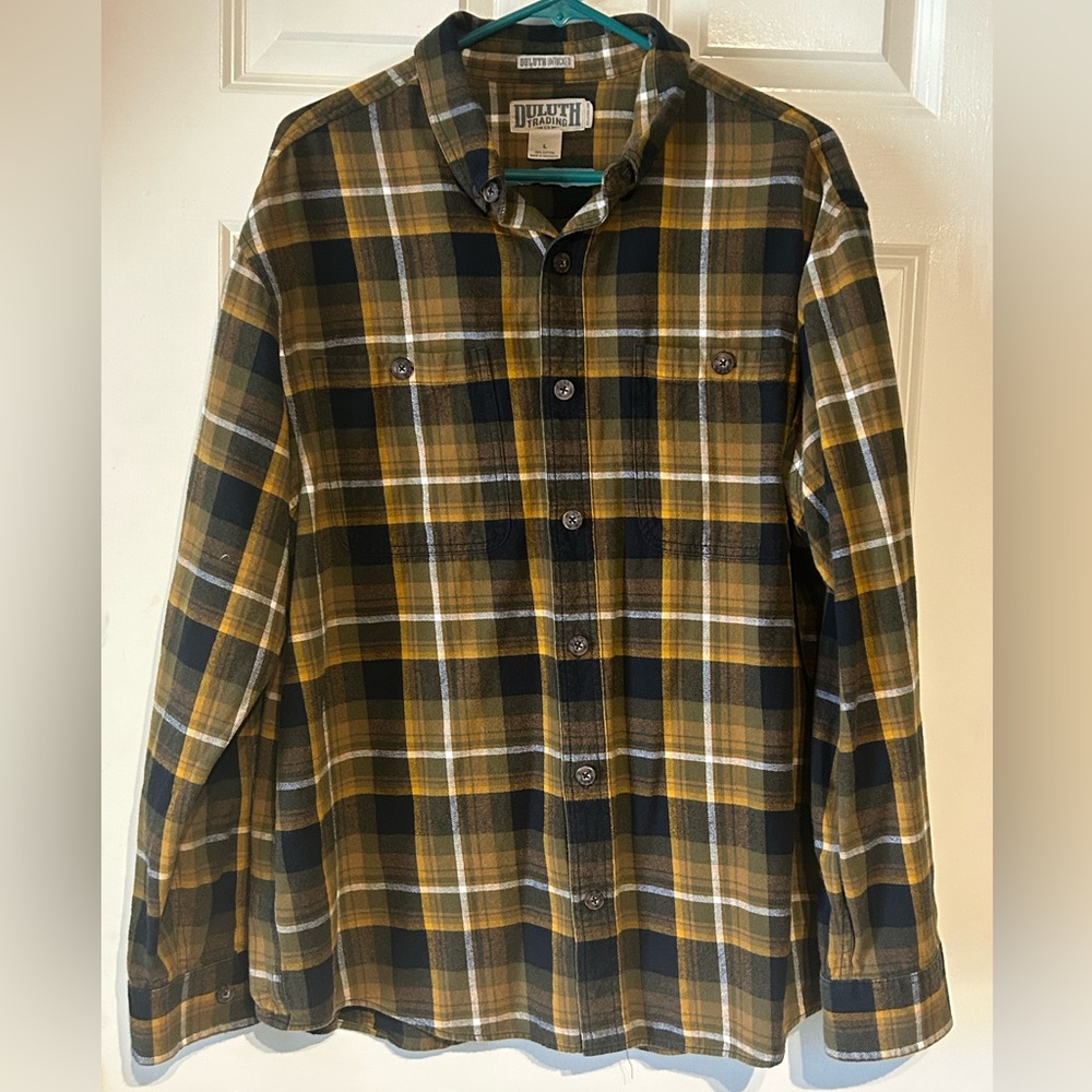 Duluth Untucked Men's Relaxed Fit Multicolor Plaid Flannel Shirt Size Large